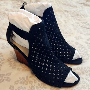 Cole Haan Black Velvet Peep toe Wedges